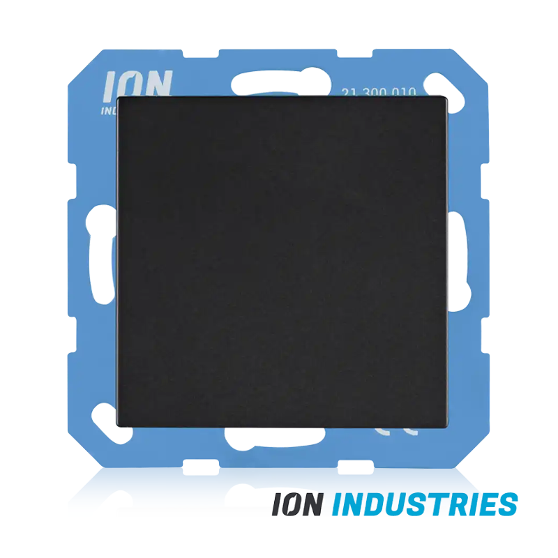 21.300.016 blindplaat-zwart-ral9017